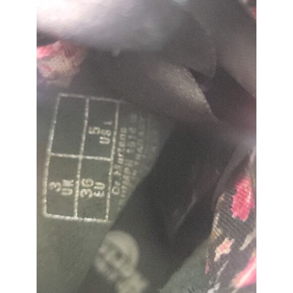 Doc Martens Womens Triumph Boots SZ 5 Black Floral Fold Over Leather Lace Up - Picture 6 of 12